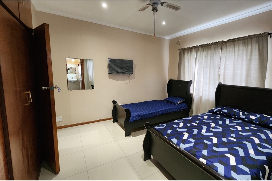 7 Bedroom Property for Sale in Parow Valley Western Cape